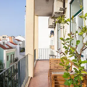 https://estrela-guesthouse.hotels-lisbon-portugal.com